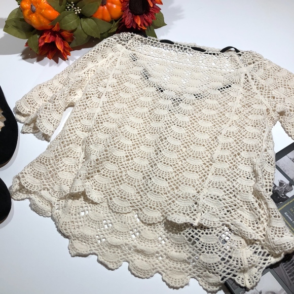 Cato Crochet Boho Lace Scallop Black Ribbon Top - Picture 6 of 6